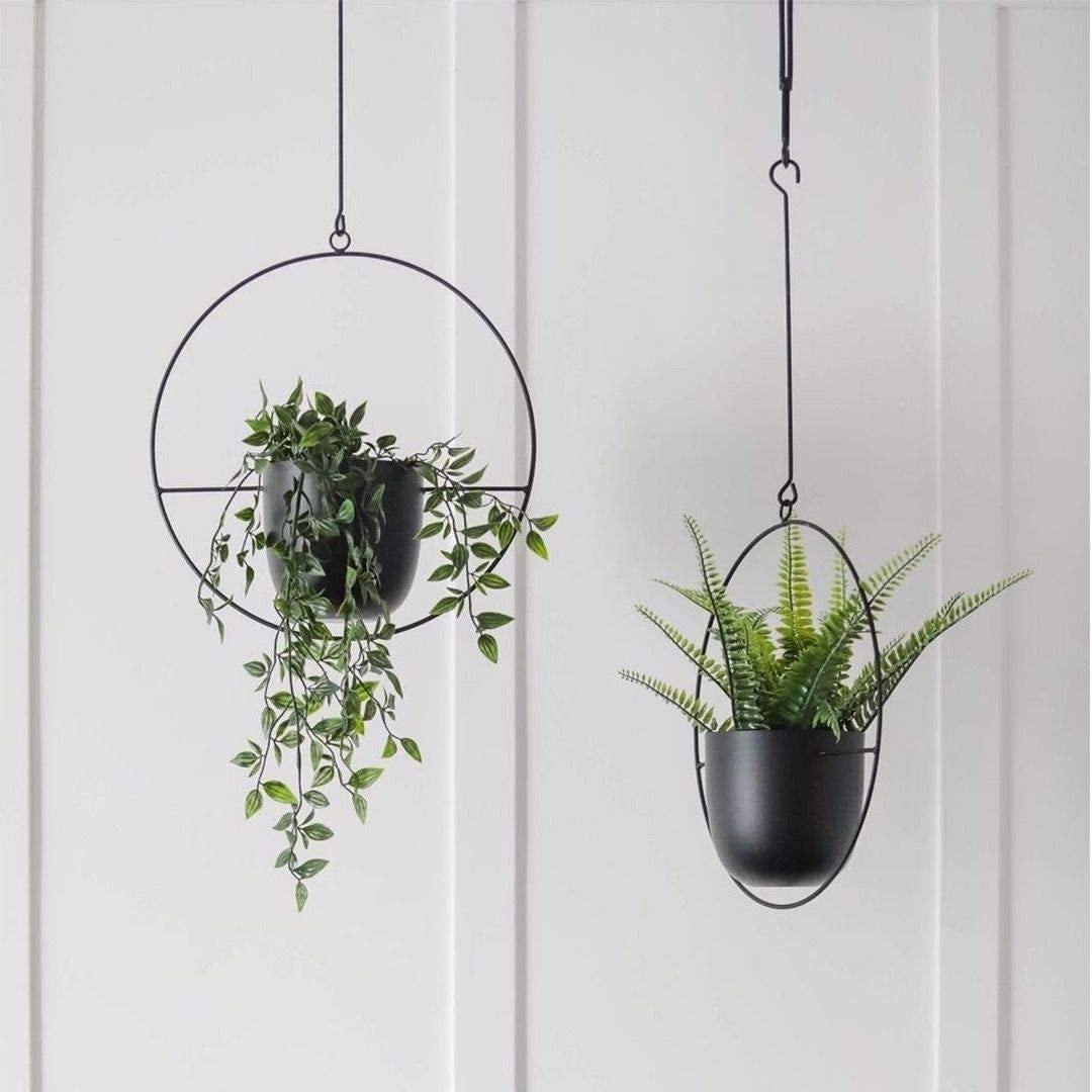 metal hanging plants Metal Halo Hanging Planter Black / Round